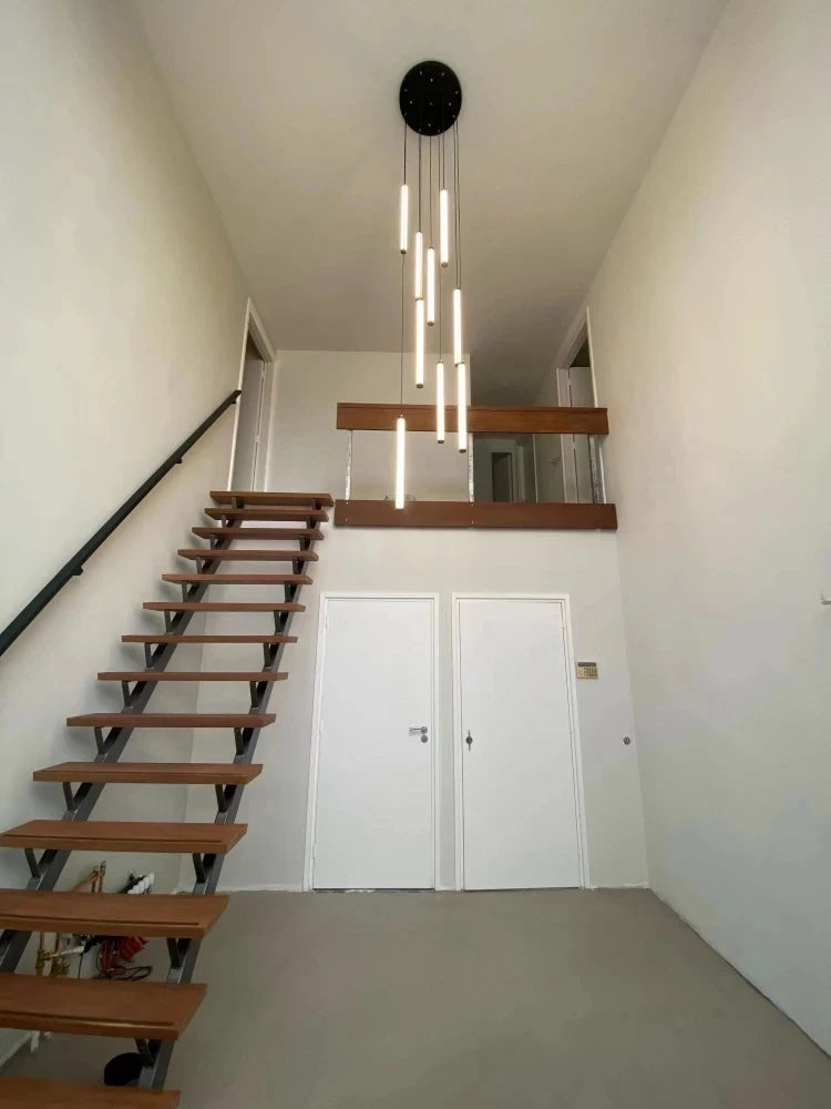 Lustre Escalier Design