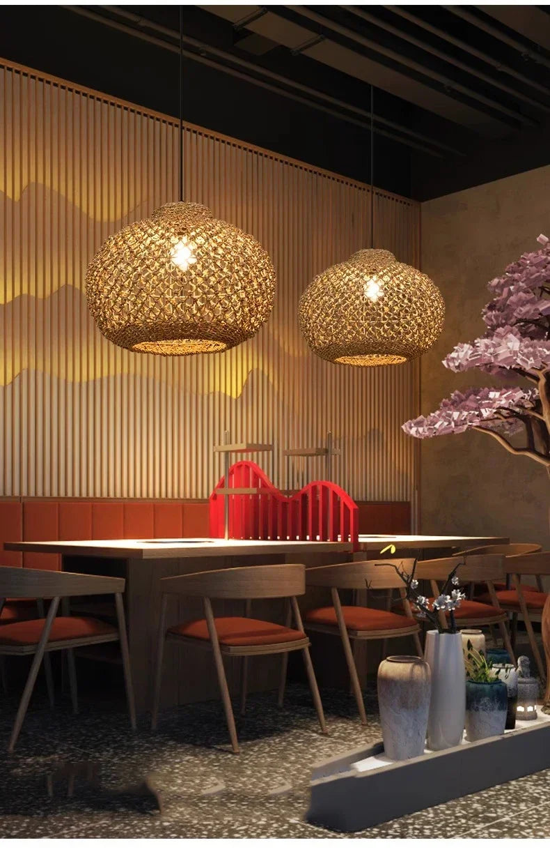 Suspension Bambou Rotin Rétro Japonais - Lustre Artisanal Tressé LED
