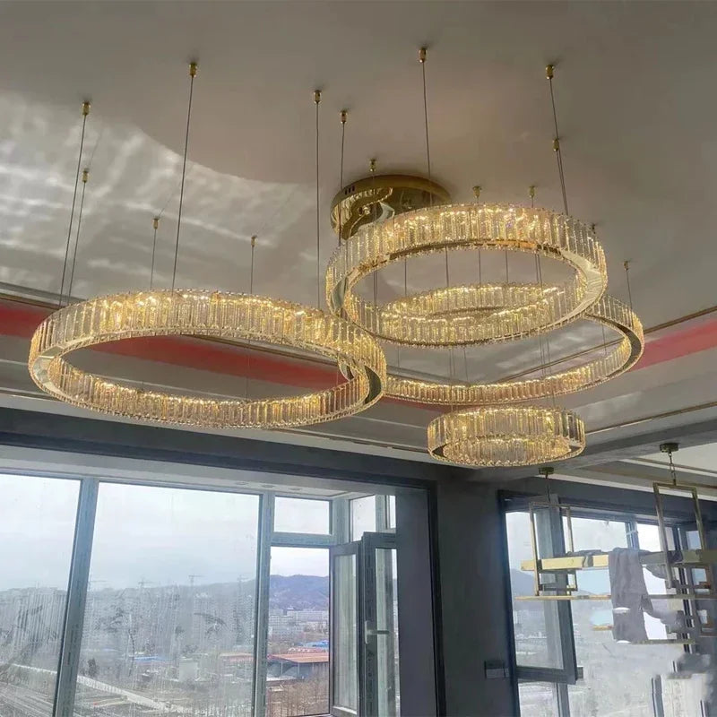 Lustre Luxe Design — Moderne
