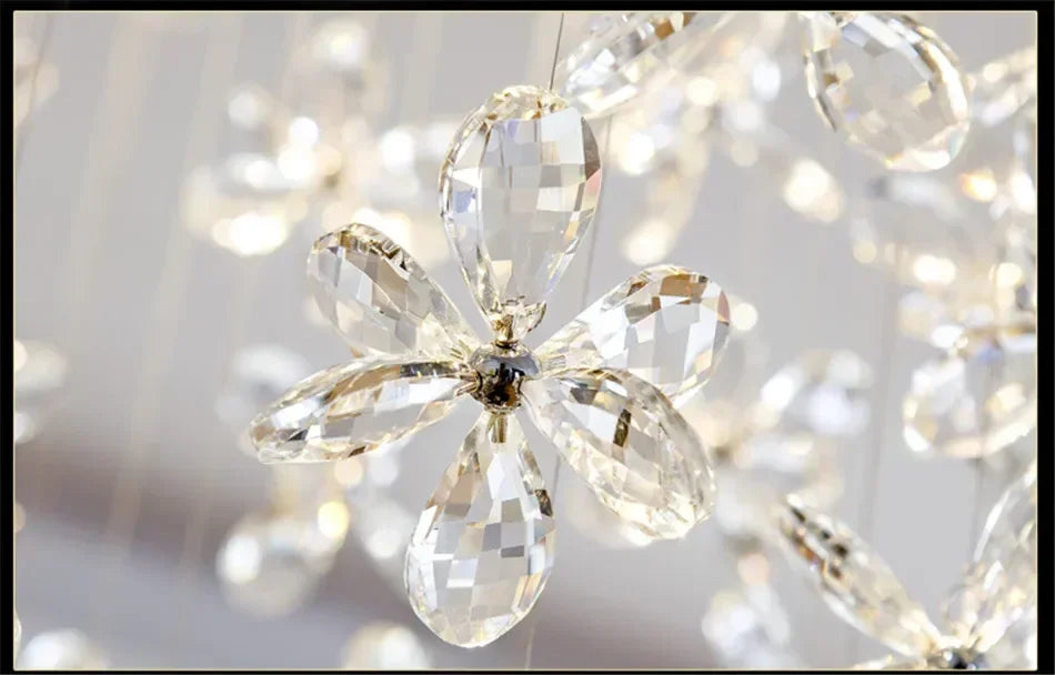 Lustre Cristal Moderne — Escalier