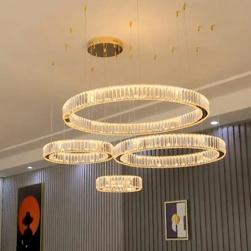 Lustre Luxe Design — Moderne
