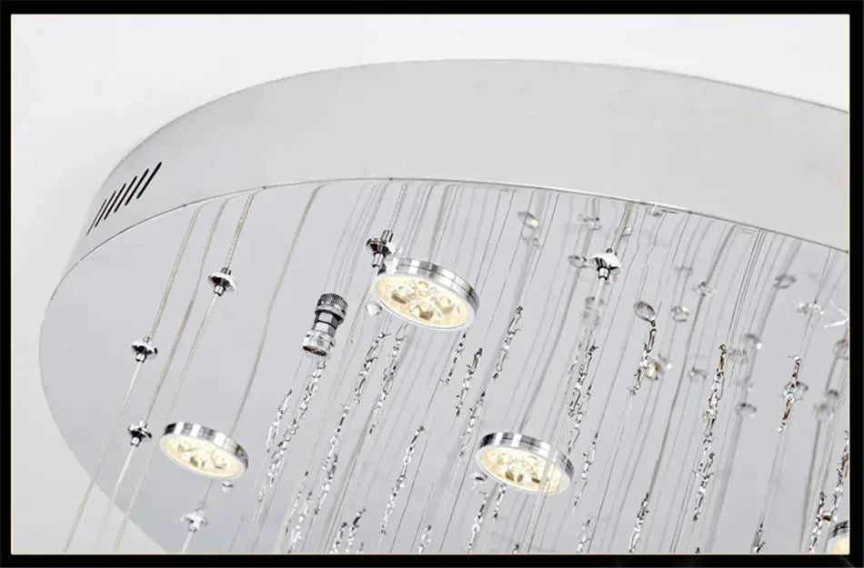 Lustre Cristal Moderne — Escalier