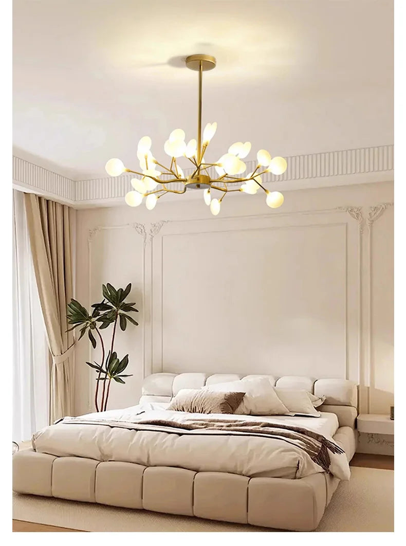 Lustre Araignée Design — Doré B 54 ampoules