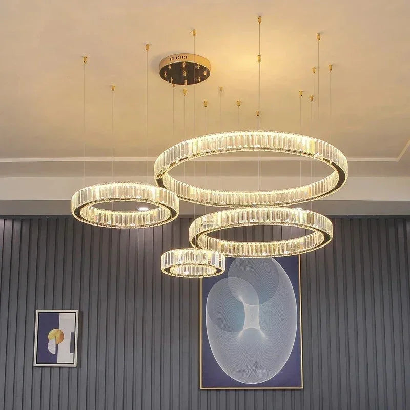 Lustre Luxe Design — Moderne